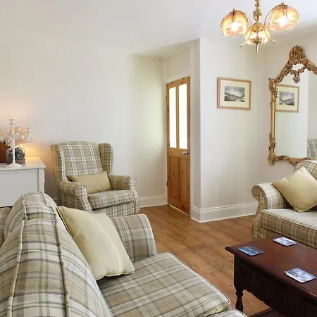 Ferndene بيت للعطل Hinderwell