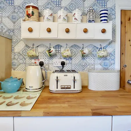 Ferndene بيت للعطل